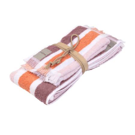 gradazioni coppia ospite e asciugamano