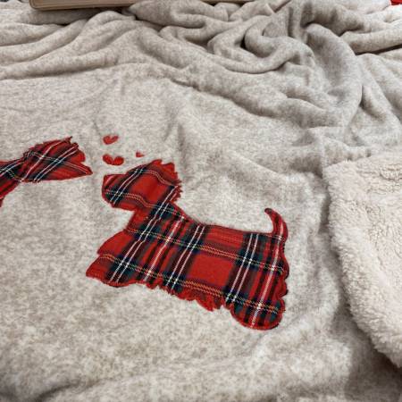 Plaid Morbidotto Daunex con borsa di feltro abbinata Love