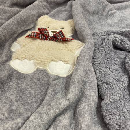 Plaid Morbidotto daunex con borsa di feltro abbinata