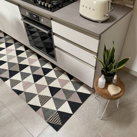 Tappeto cucina Triangoli antiscivolo e lavabile in lavatrice